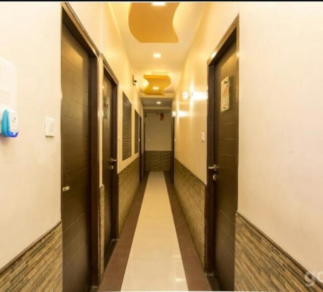 Hotel Avenue Near T-2 International Airport Mumbai Dış mekan fotoğraf